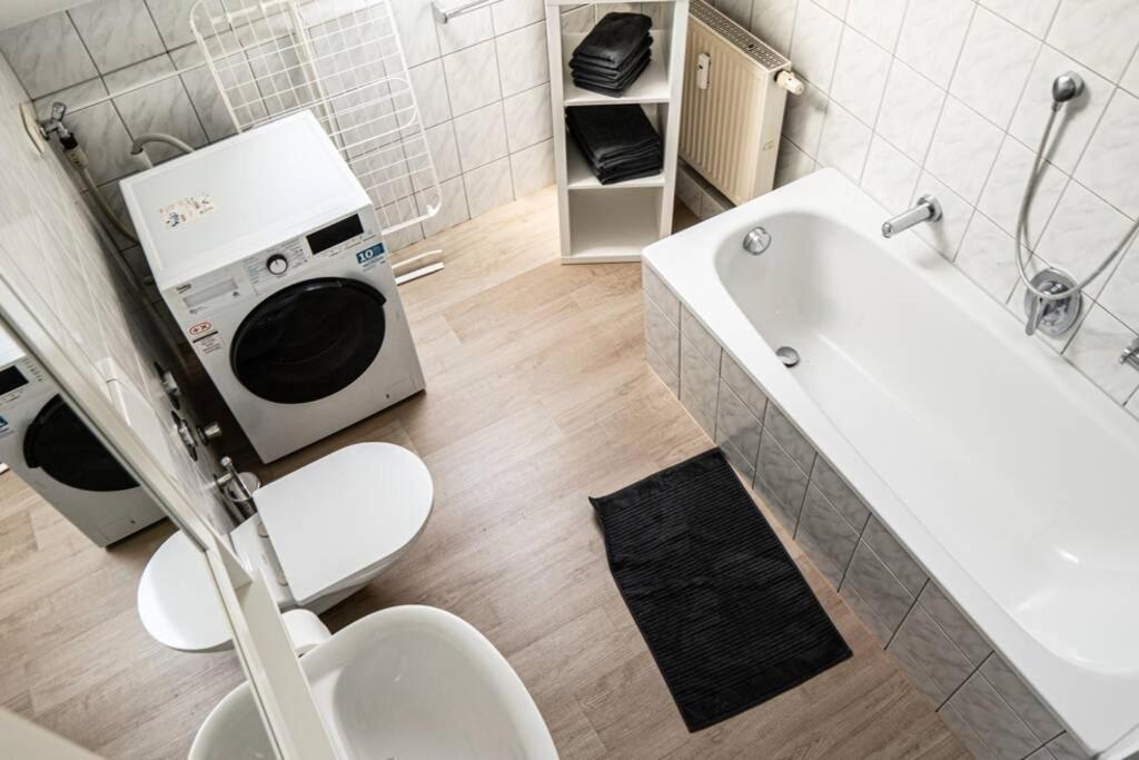 Gemuetliche Ferienwohnung Im Zentrum Von Plauen Exterior photo